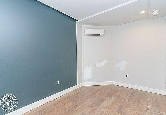 4th image of 185 Clifton Pl #1B