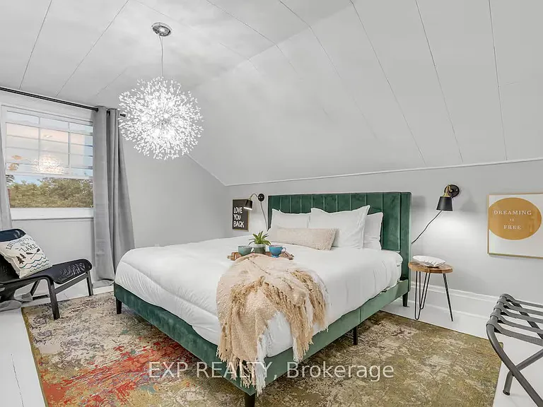 9 Caldwell St #2 — Photo 32