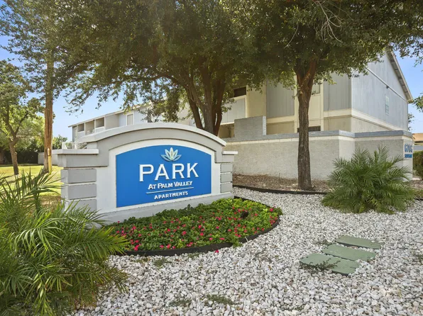 Park at Palm Valley