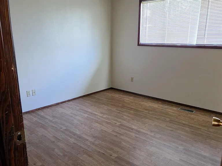 13860 Wilco Hwy NE — Photo 23