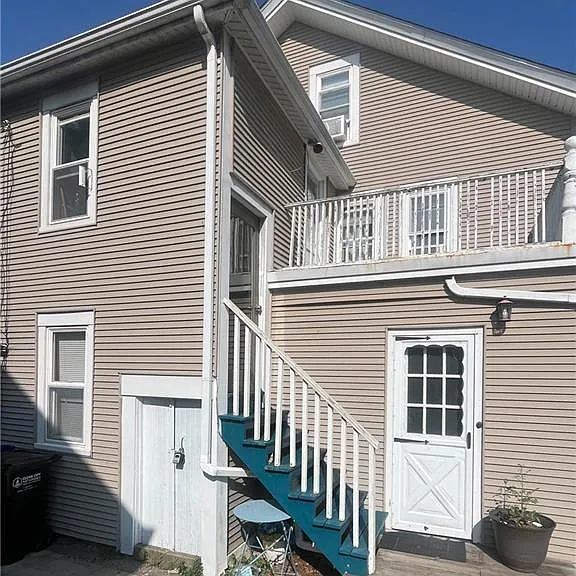27 Mount Vernon St #2 — Photo 4