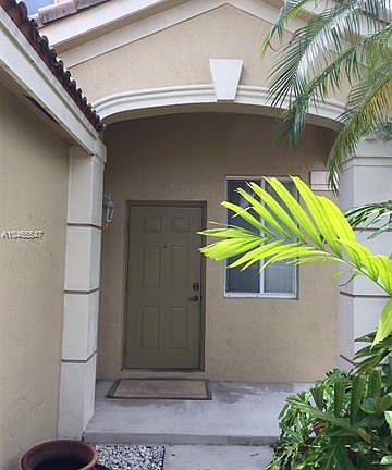 5th image of 1223 Canary Island Dr