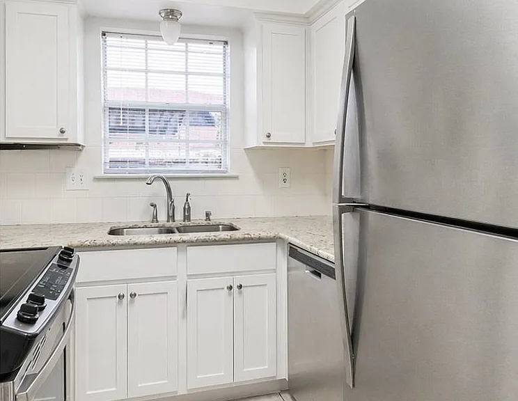 6212 Stumberg Ln #308 — Photo 5