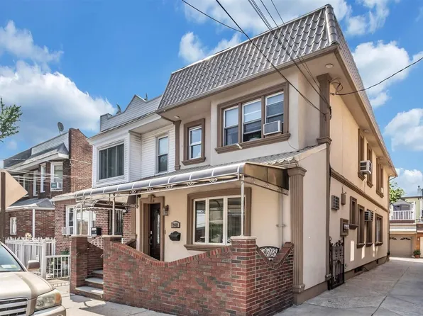 79-22 67th Road, Middle Village, NY 11379