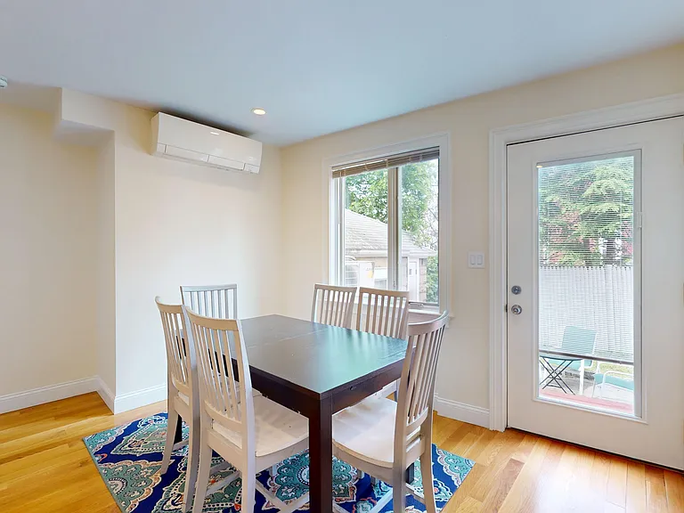 14 Bradbury St #14 — Photo 12