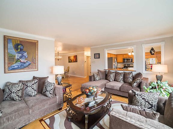 3rd image of 26 Aegina Dr