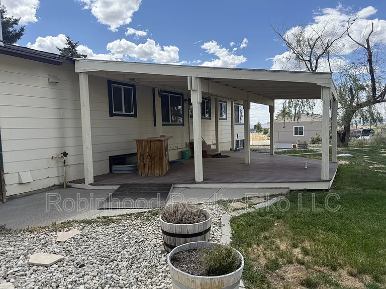 942 Bronco Dr — Photo 8