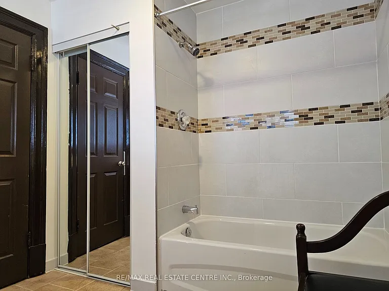1 Mill St #1 — Photo 36