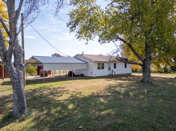 23934 Fitch Rd, Thompsonville, IL 62890