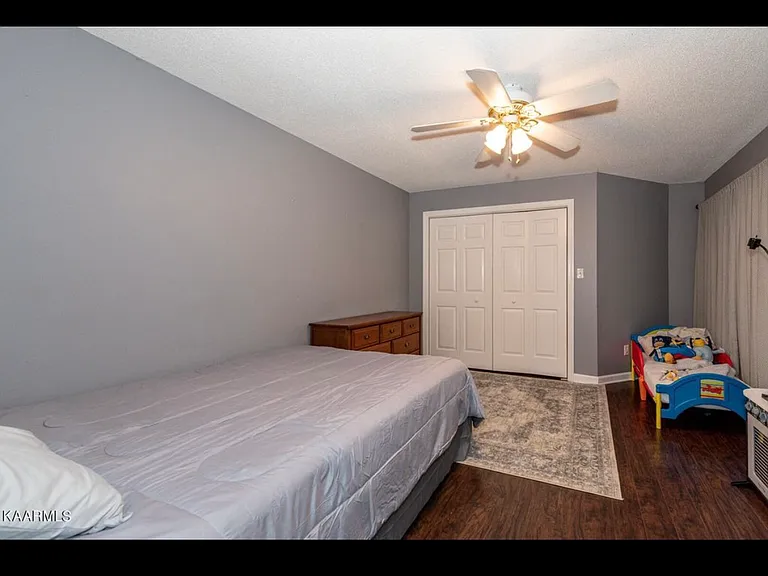 304 Olympia Dr #304 — Photo 15