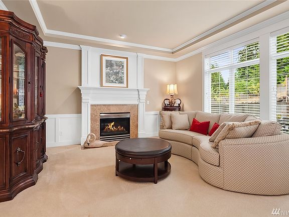 4th image of 23419 SE 52nd St
