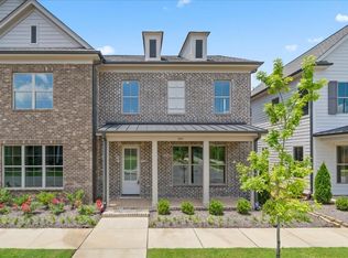 483 Armel Dr, Collierville, TN 38017