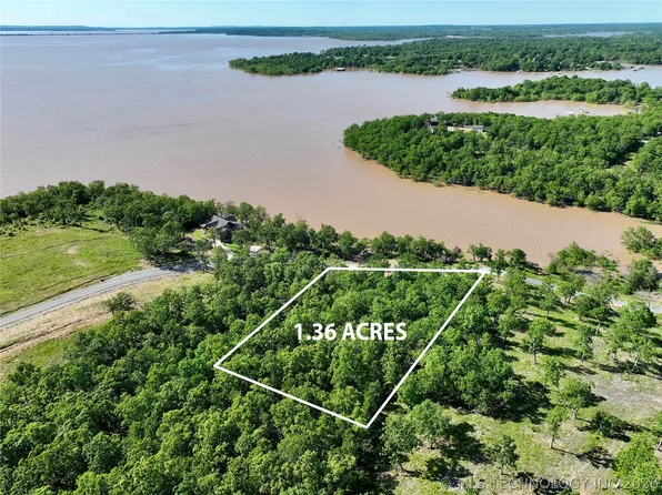 238 Patriot Point, Eufaula, OK 74432