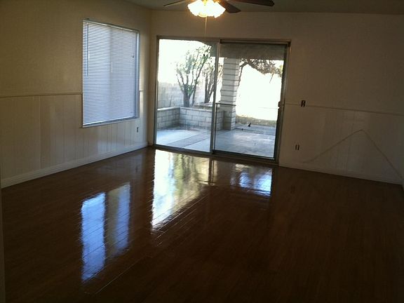 5th image of 1526 W Creekside Dr