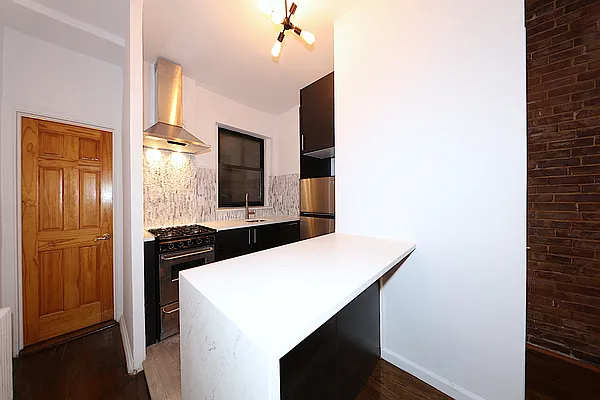 Rented by Corcoran | media 29