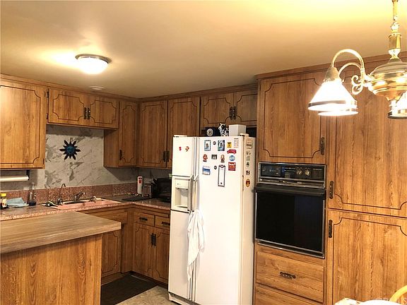 5th image of 14919 S Normandie Ave APT 10