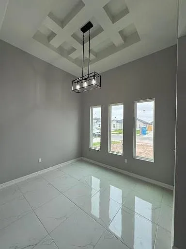450 Tamarindo Ln — Photo 7