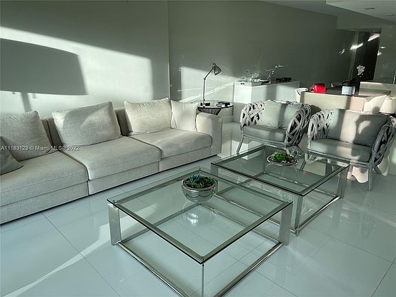 3rd image of 6620 Indian Creek Dr #1111