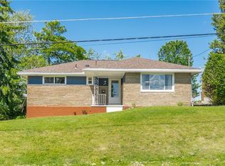 3405 Outlook Dr, West Mifflin, PA 15122