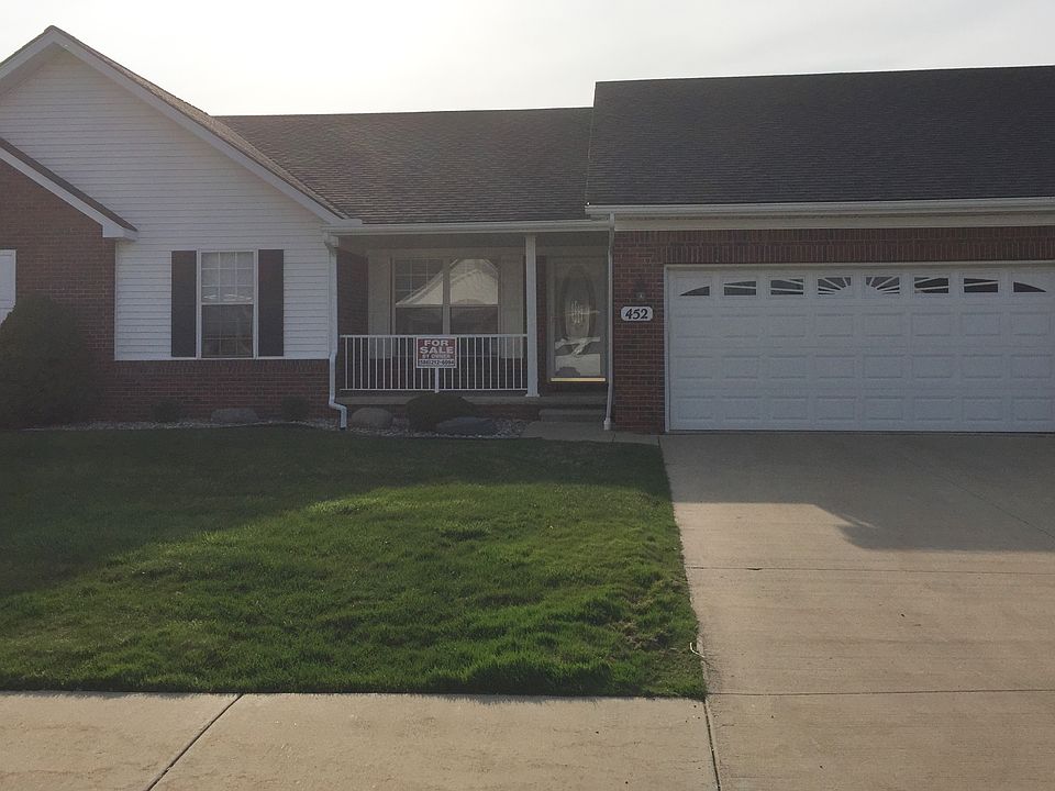 Ranch condo in Romeo