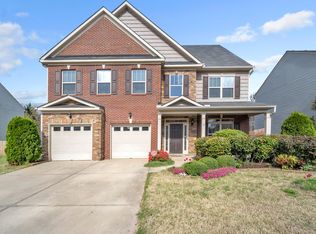 216 Saint Lucie Dr, Simpsonville, SC 29681
