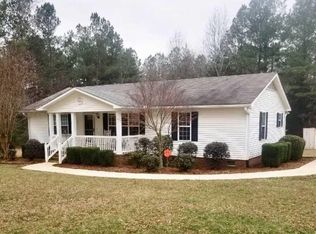 106 Major Dr, Greenwood, SC 29646