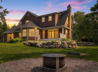 11705 N Stonebridge Dr, Charlevoix, MI 49720