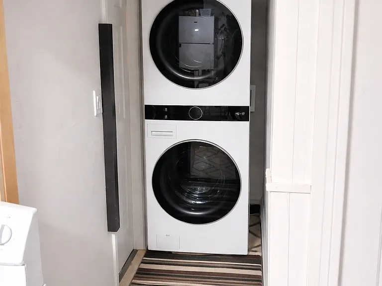 212 Smith St #3 — Photo 14