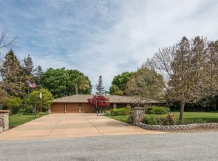 10360 Manfre Rd, Morgan Hill, CA 95037