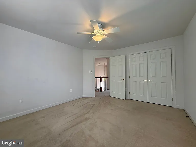 4415 Medallion Dr — Photo 39