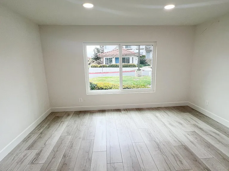 868 S Rancho Santa Fe Rd S #C — Photo 16