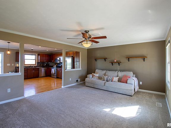 3rd image of 6217 W Croyden Ave
