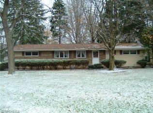 3405 Black Oak Ln, Youngstown, OH