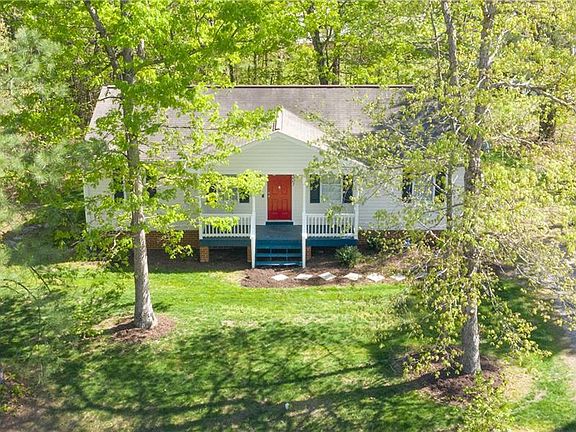 4th image of 24007 Bryans Cir