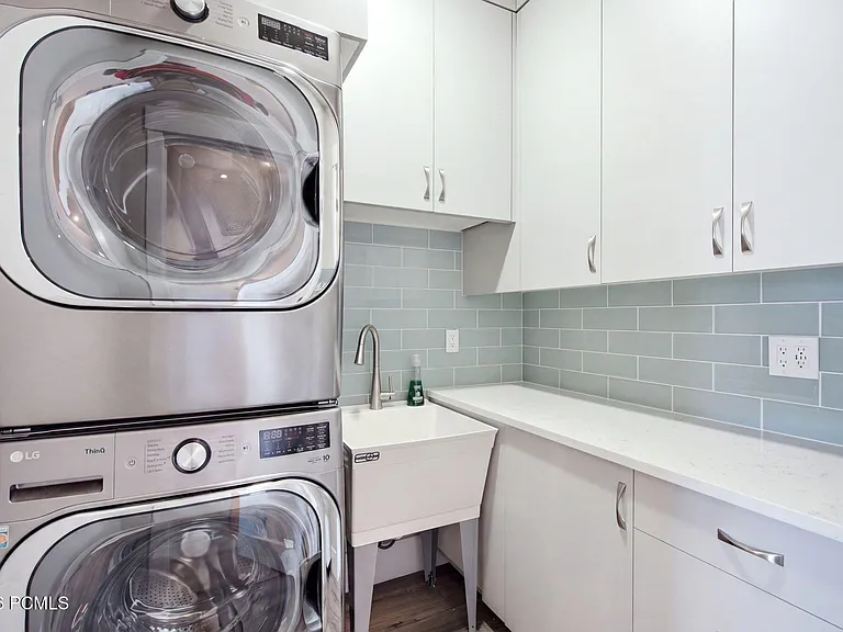 11293 N Shoreline Dr — Photo 43