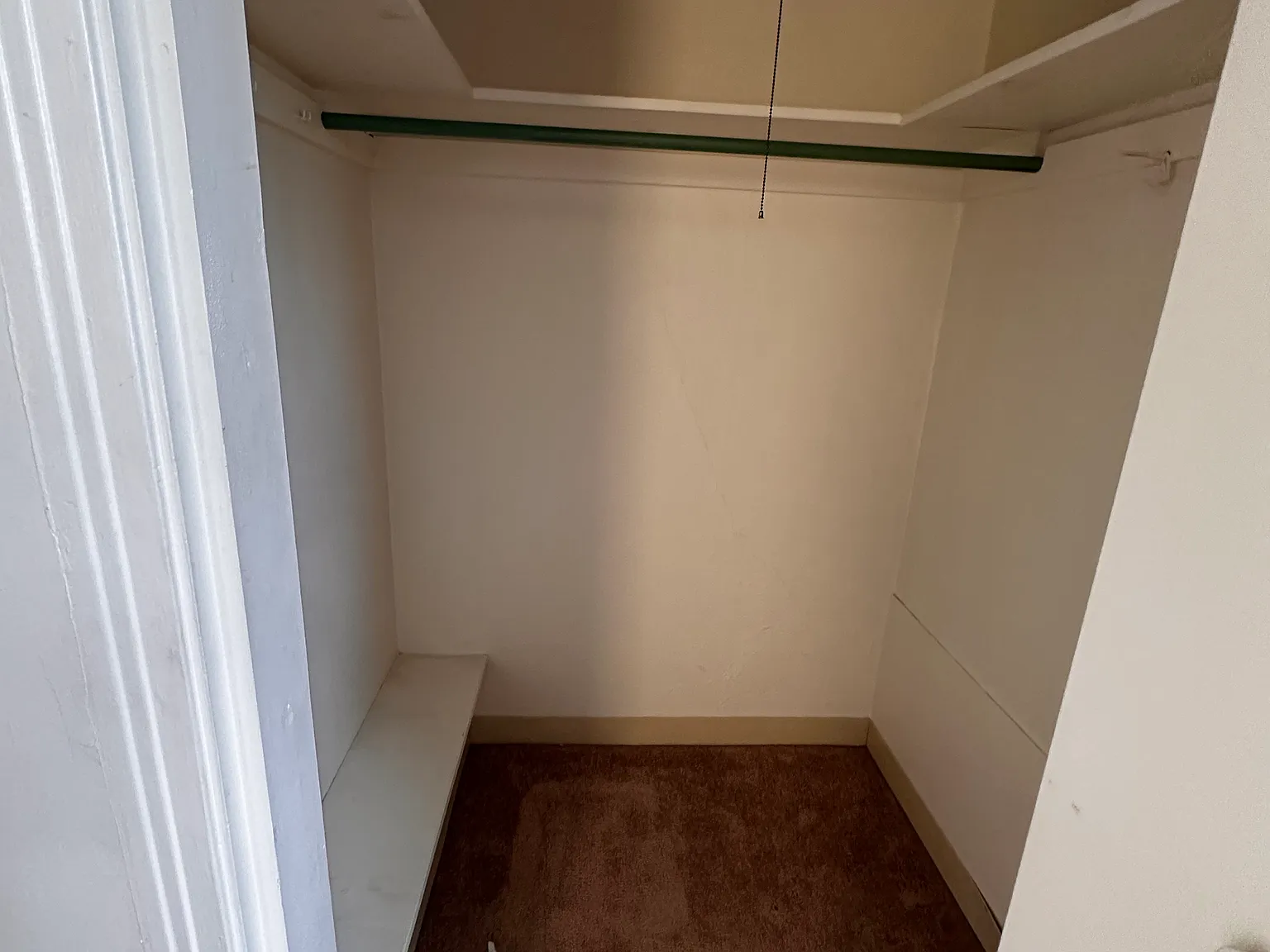 1 bed, 850 sqft, $1,200 — Photo 4
