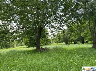 181 Rio Grande Dr, Seguin, TX 78155