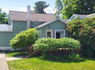 440 E Crescent St, Marquette, MI 49855