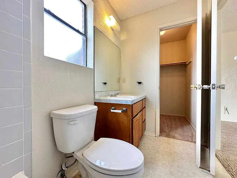 1808 Miranda Ave — Photo 16