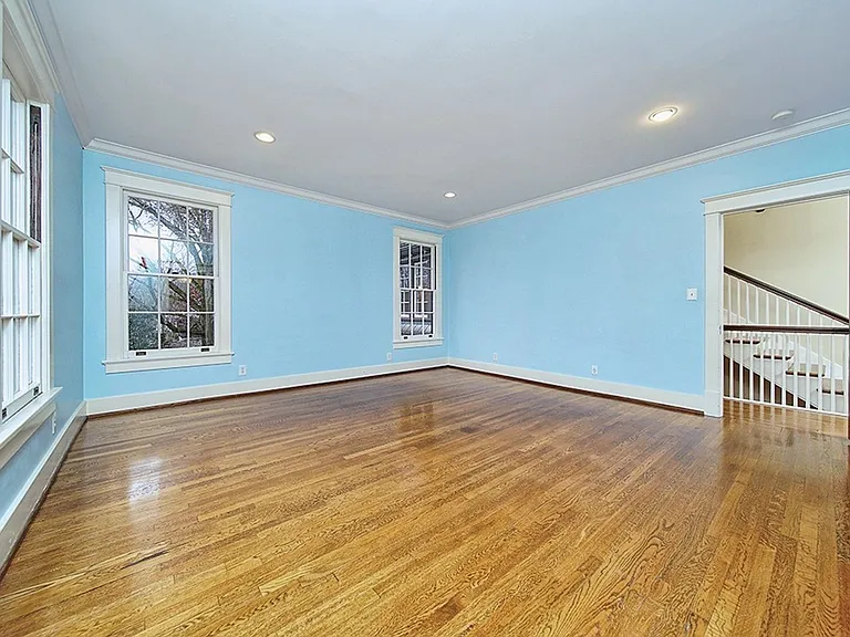 3944 Woodlawn Dr — Photo 29