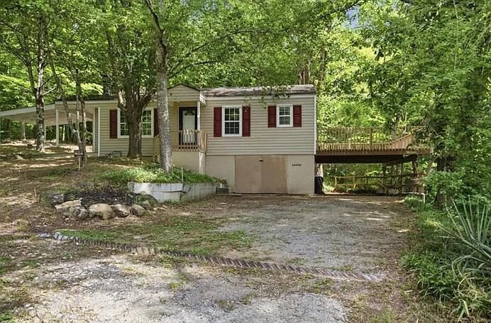 1st image of 2250 Cave Spring Rd SW