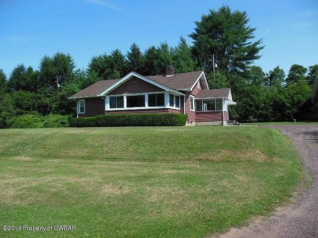 1st image of 8 Sachs Ln