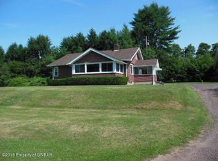 8 Sachs Ln, Mountain Top, PA 18707