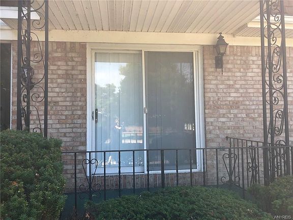 4th image of 71 Georgian Ln APT 4