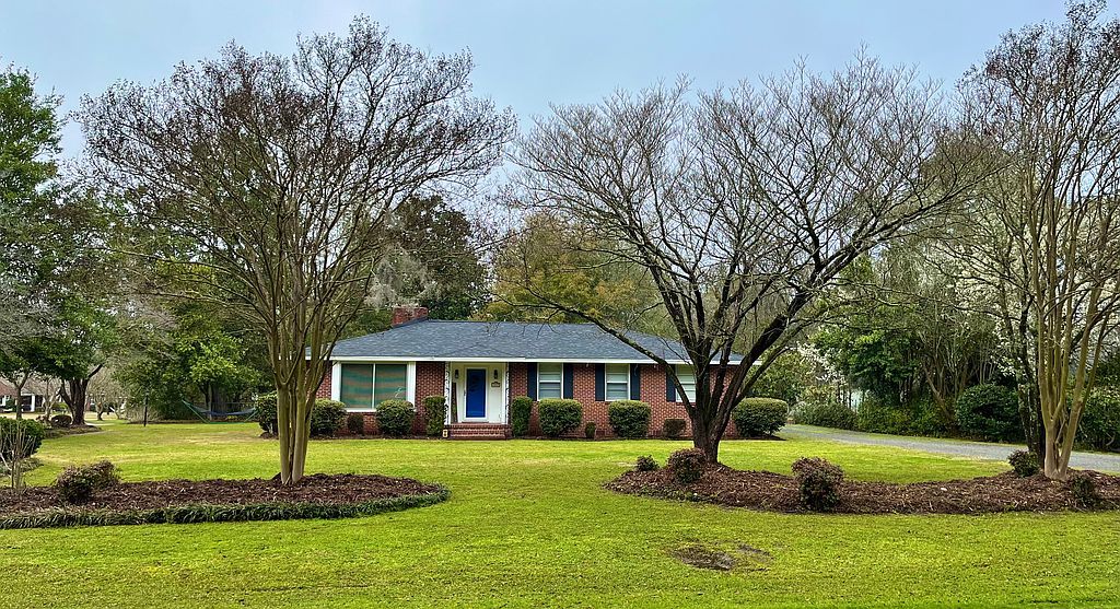 1019 Cherokee Rd - Property Image