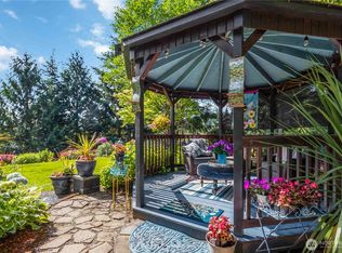 209 W Beacon Hill Drive, Longview, WA 98632
