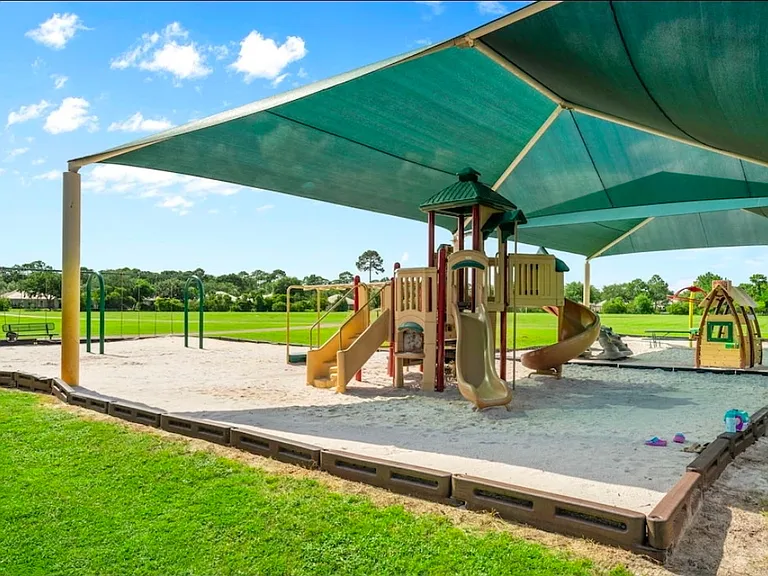 405 Loblolly Bay Dr — Photo 9