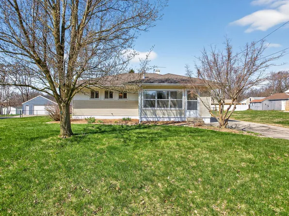 3442 Acacia Dr, Jackson, MI 49203