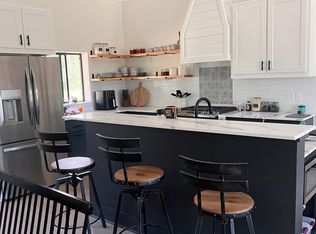 413 High Crossing Rd, Smithville, TX 78957