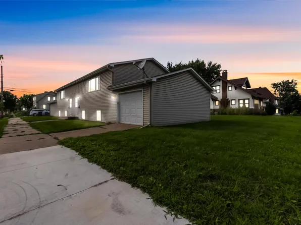 702 39th Ave N, Minneapolis, MN 55412